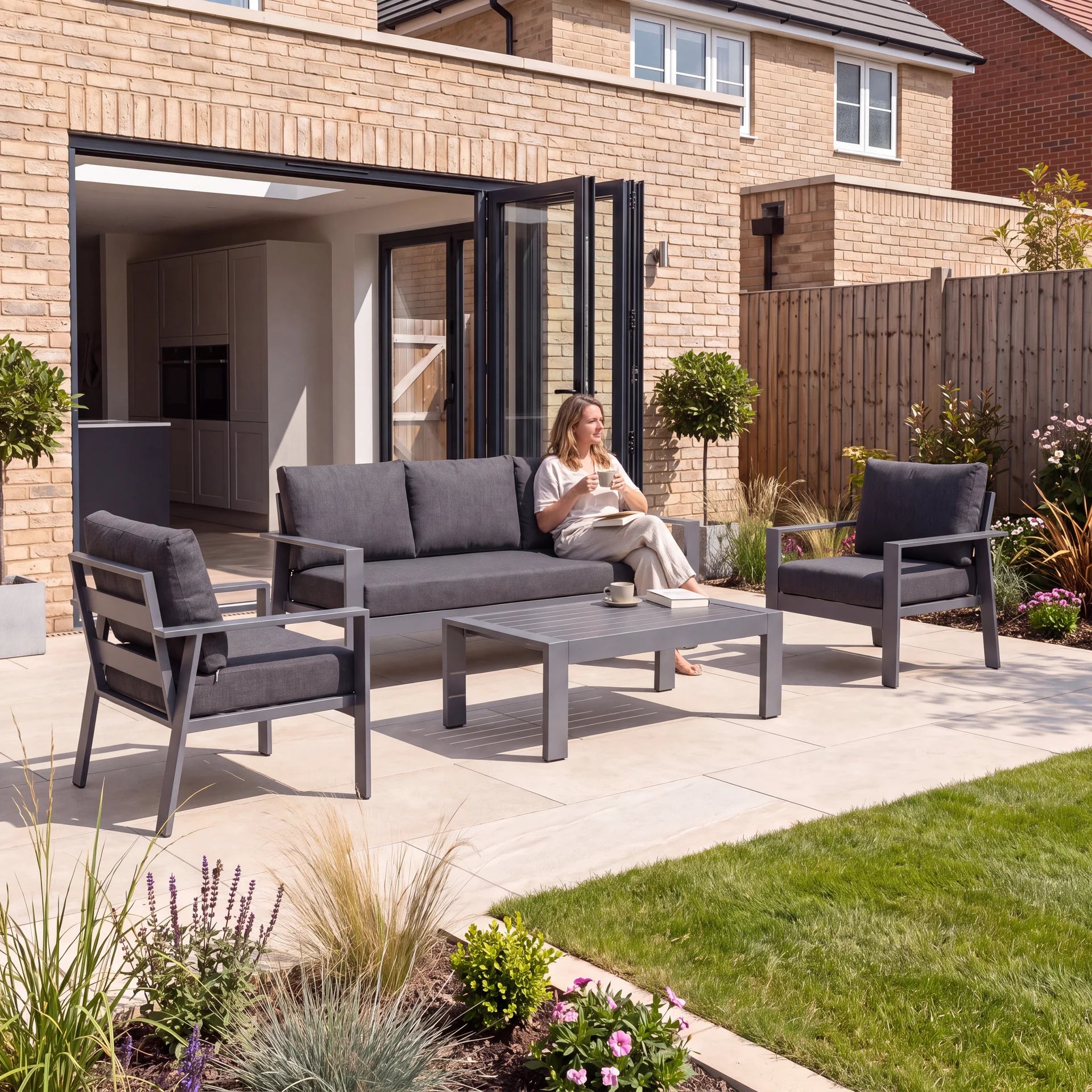 Candour Verona 3-Seater Sofa & Armchair Outdoor Set
